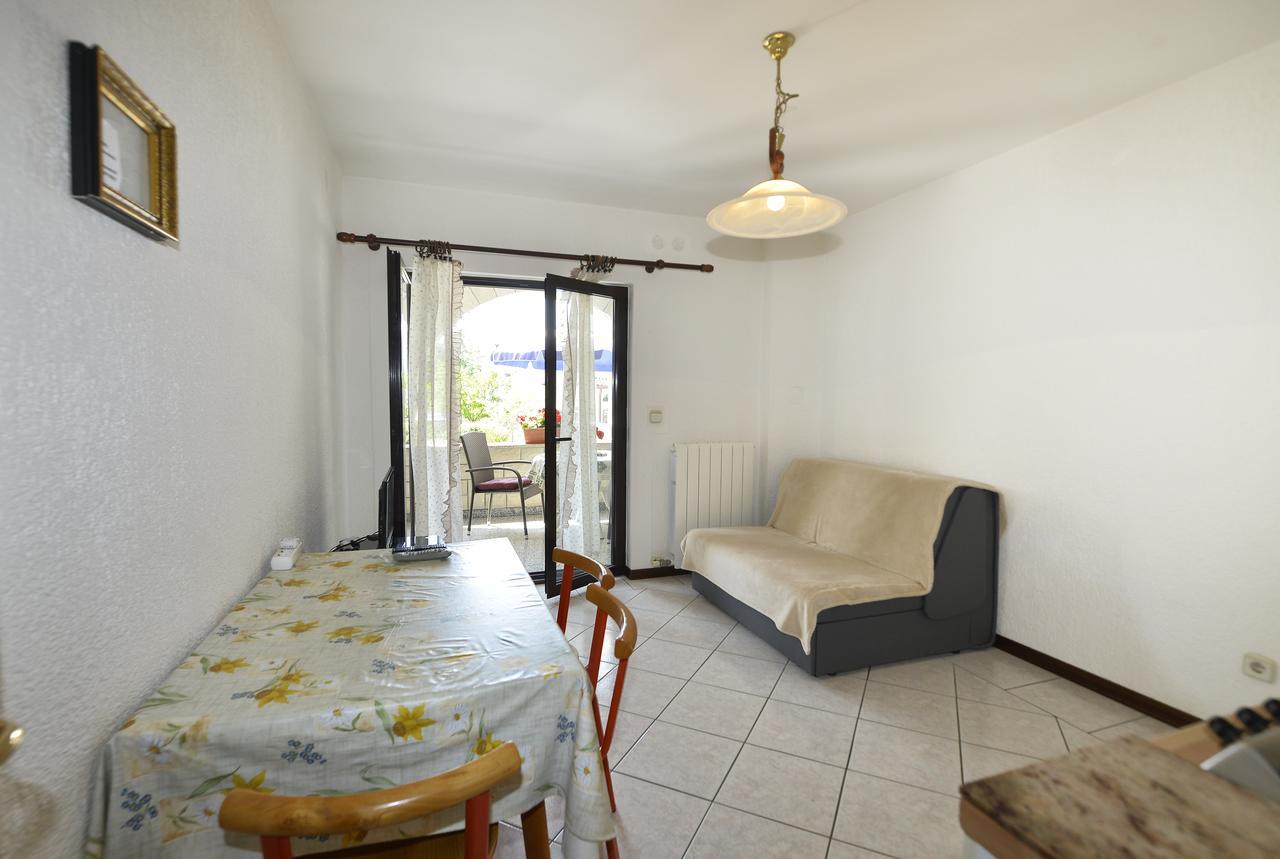 Apartment Mip Πόρετς Εξωτερικό φωτογραφία