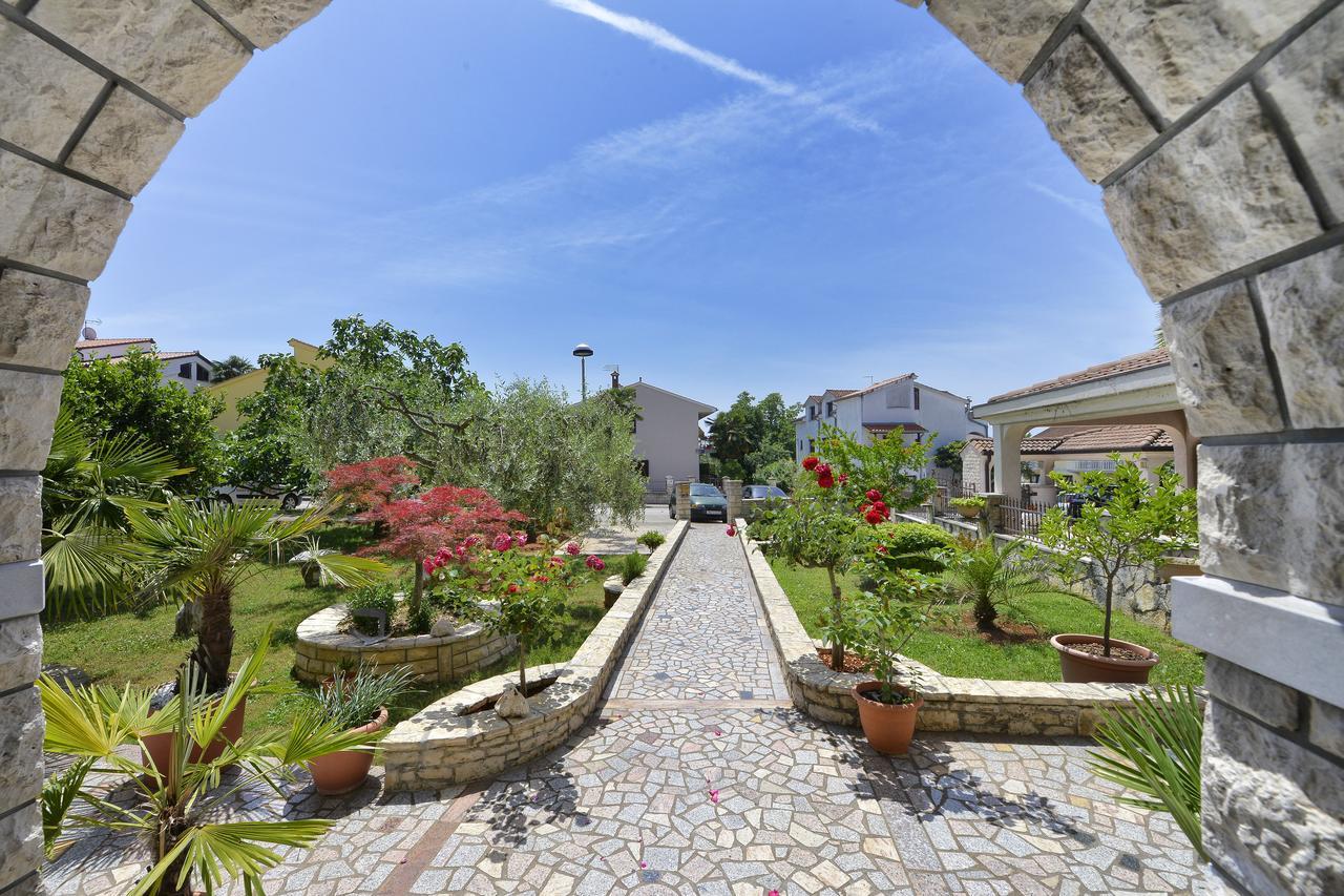Apartment Mip Πόρετς Εξωτερικό φωτογραφία