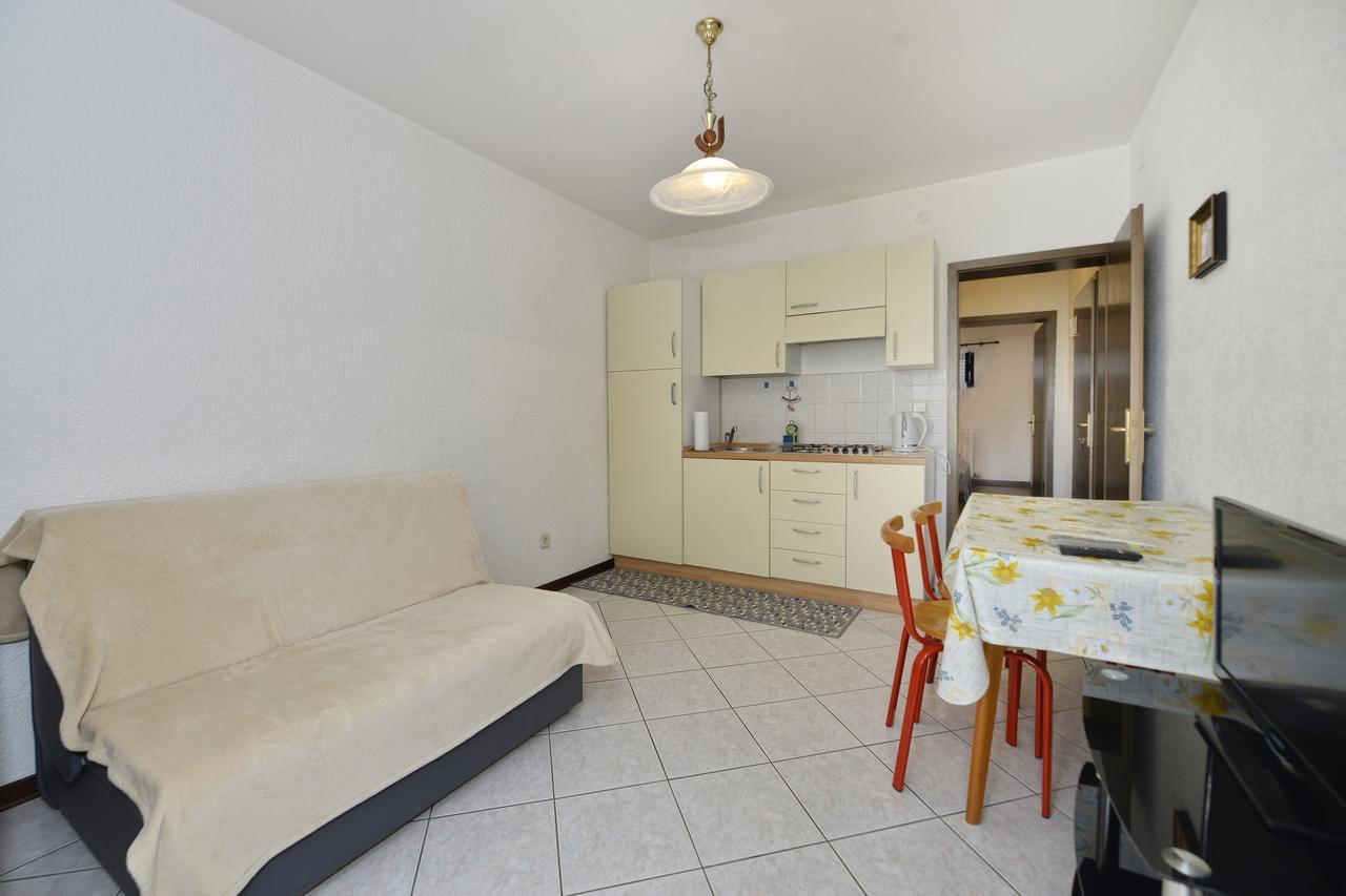 Apartment Mip Πόρετς Εξωτερικό φωτογραφία