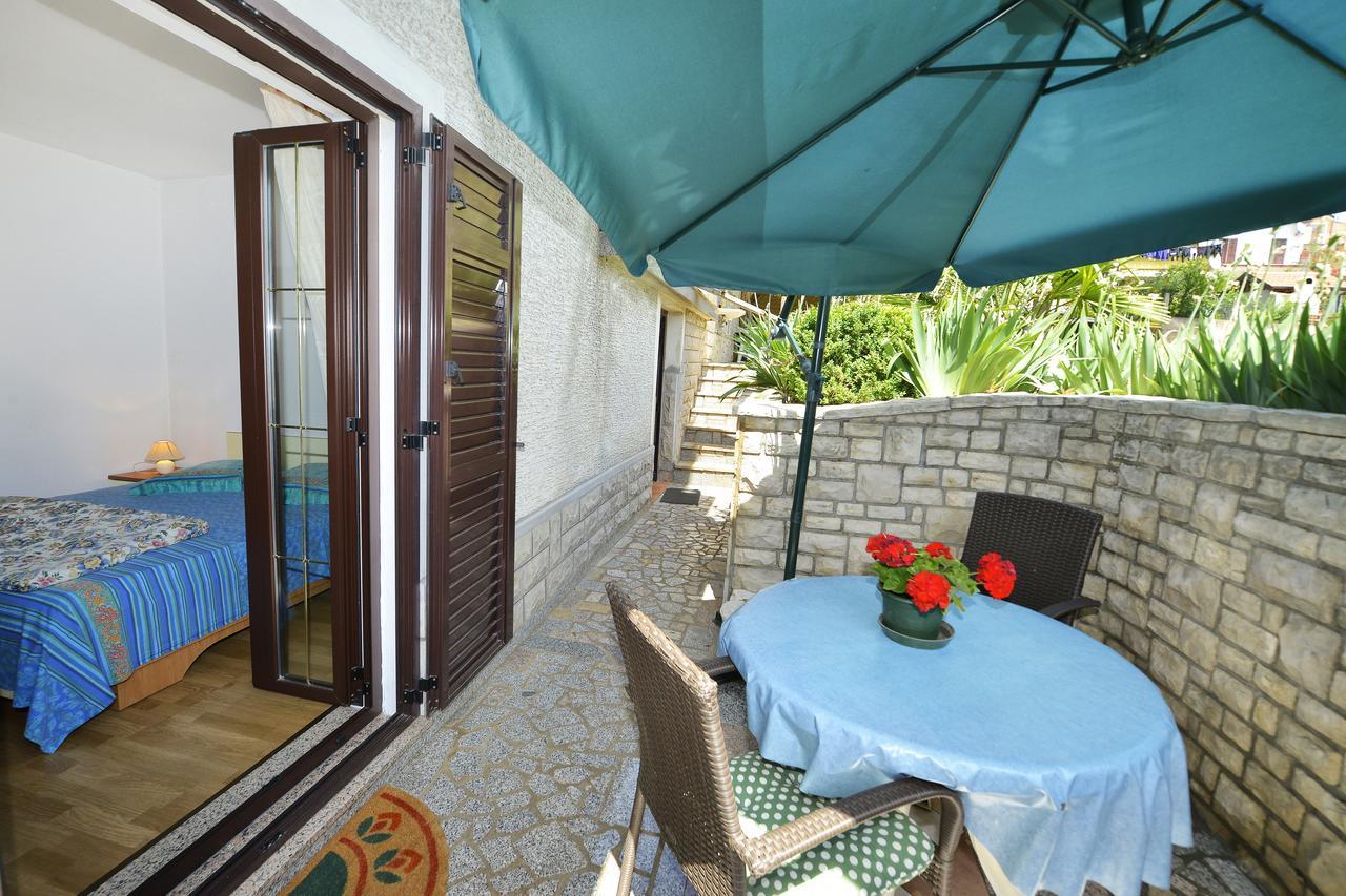 Apartment Mip Πόρετς Εξωτερικό φωτογραφία
